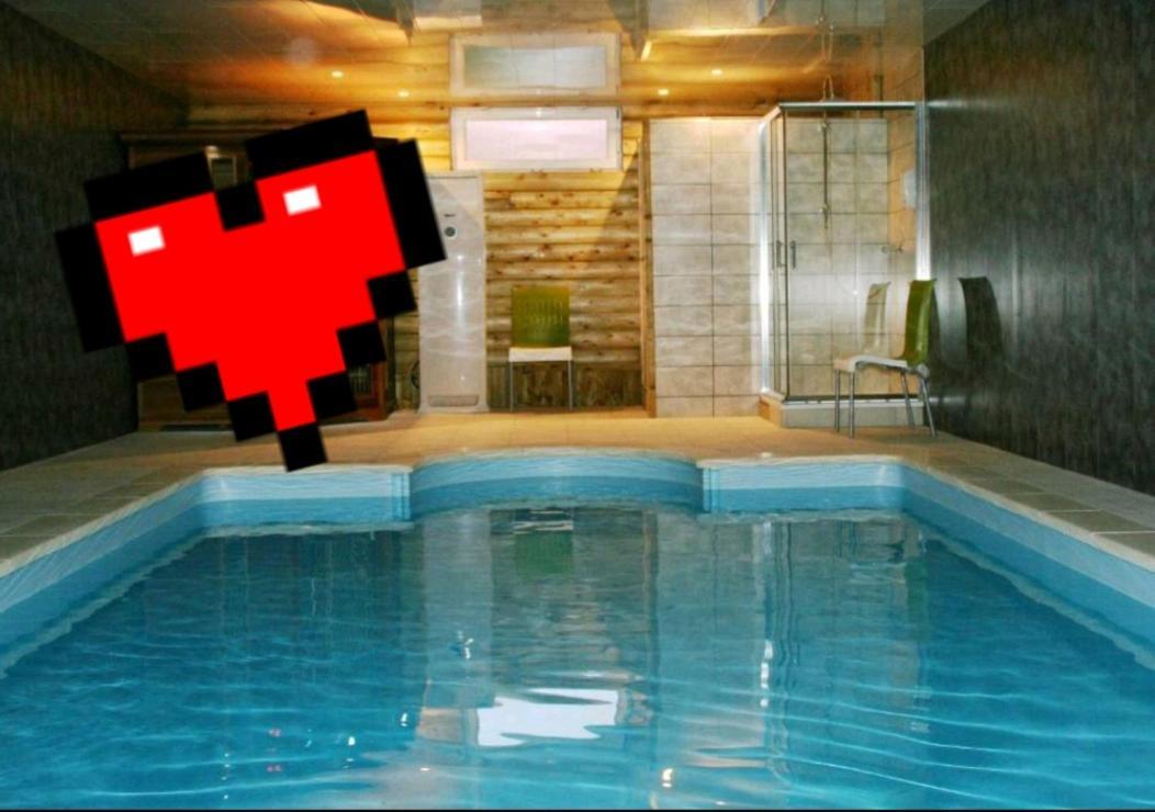 Au Relais Du Canal A Grand Gabarit Nesle Екстериор снимка